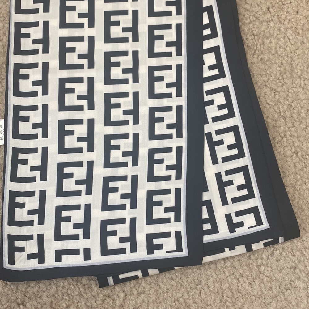 Trendy logo silk scarf